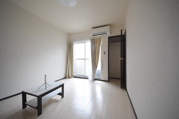 レオネクストムーンハウスの物件内観写真